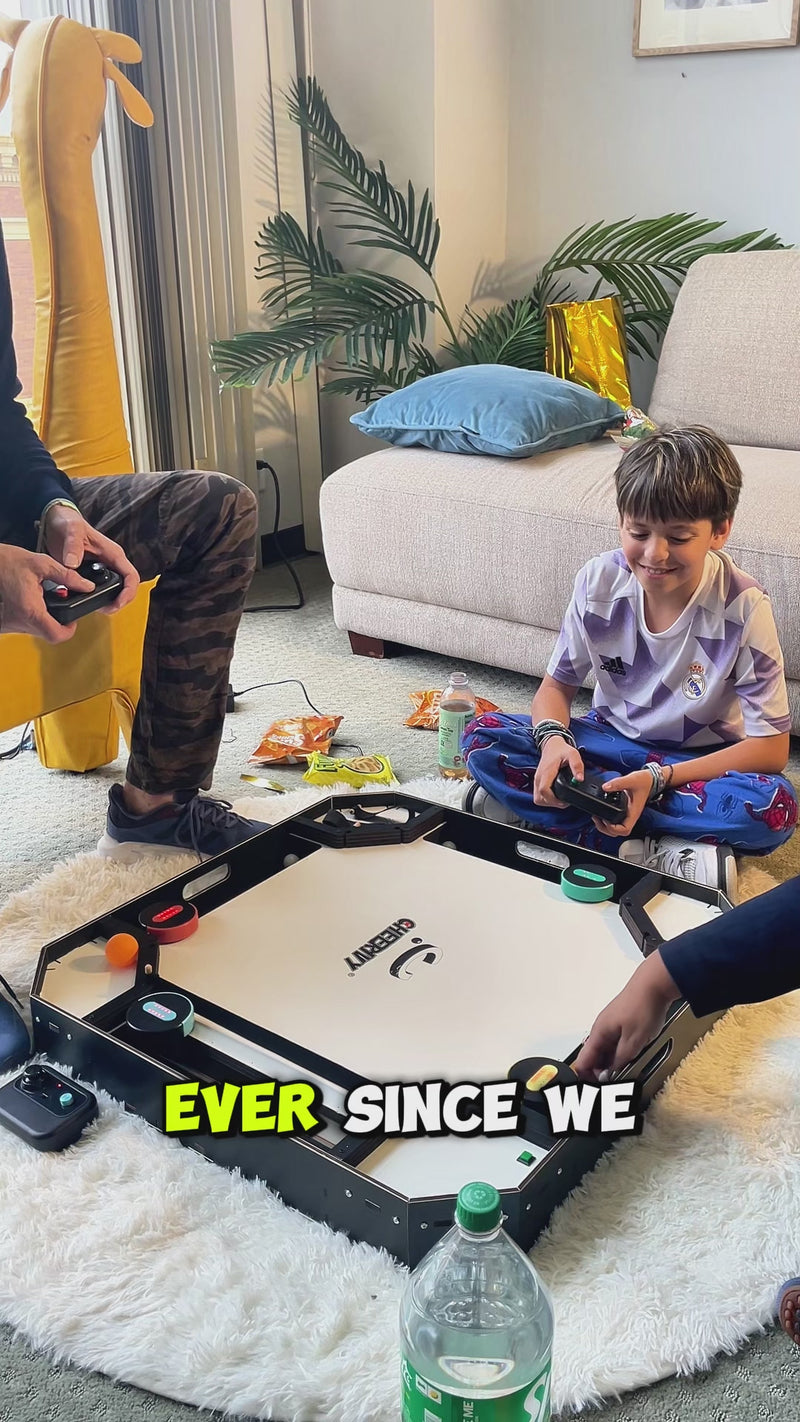 Friends enjoying the multiplayer pinball game
